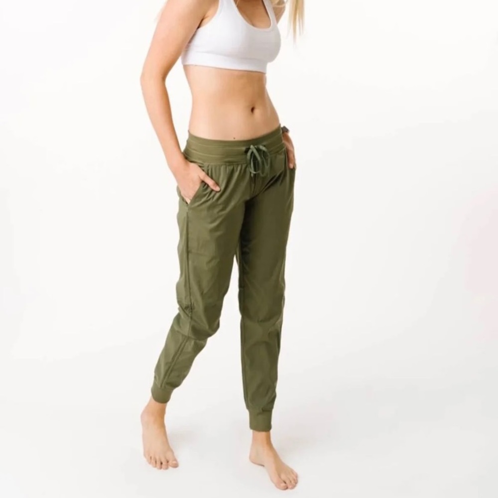 zyia joggers